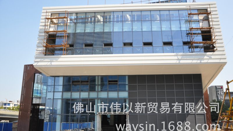 实木复合门换新，价格几何？揭秘影响成本的关键因素**